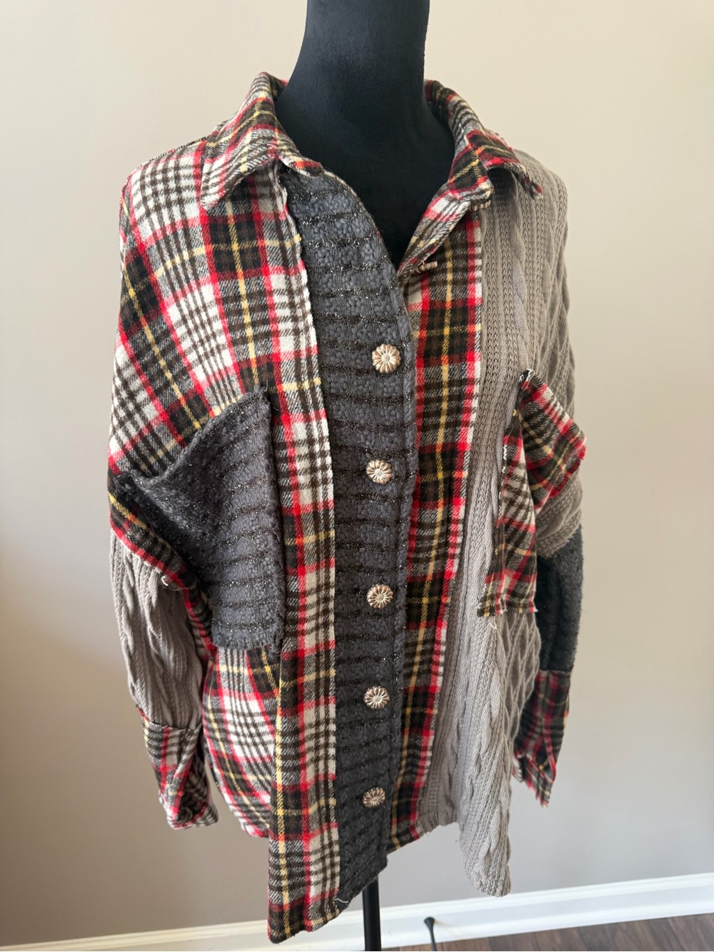POL Plaid & Cable Knit Mixed-Media Button Top Small